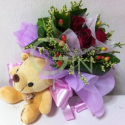 HB0004-rose bear bouquet