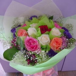 QF1145-Mixed Coloured Roses Bouquet