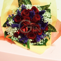 VHF0006-red-roses-bouquet